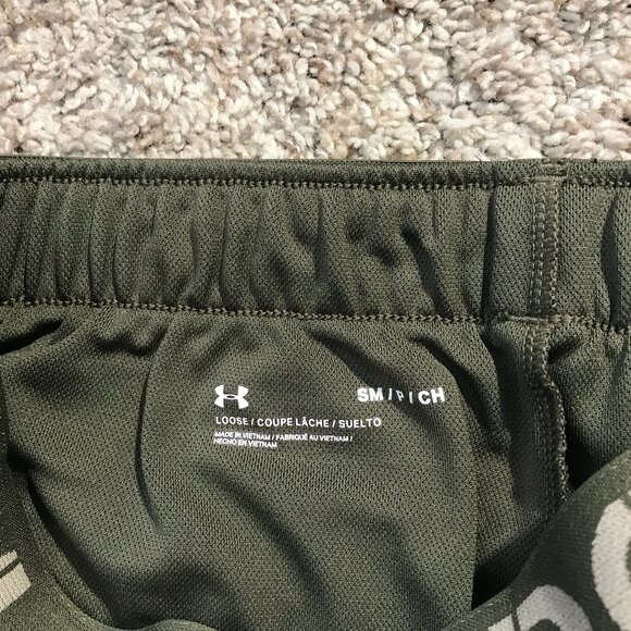 Under Armour Freedom OG Green Running Shorts - Picture 2 of 5